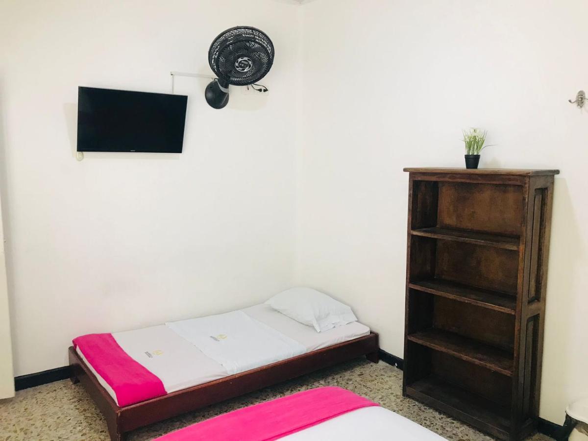 Hotel Maceo Melgar Kültér fotó