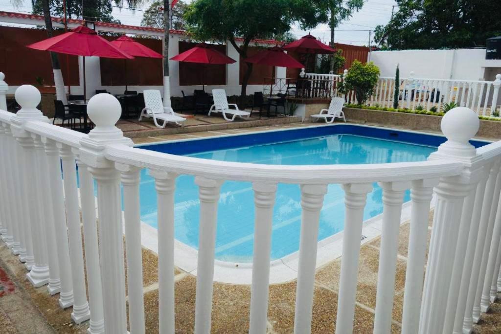 Hotel Maceo Melgar Kültér fotó