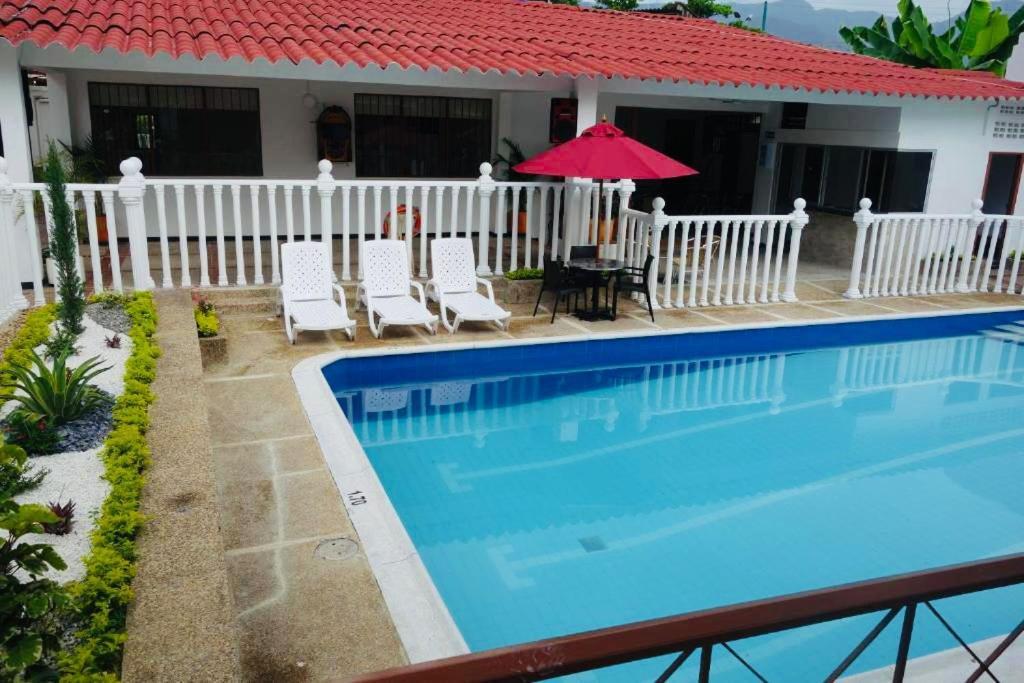 Hotel Maceo Melgar Kültér fotó